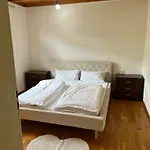 Troi 公寓